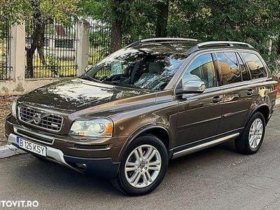 Culoaremaro Utilizat 2011 Volvo XC90 R-Design SUV | 12.250 EUR (Puțin scump)