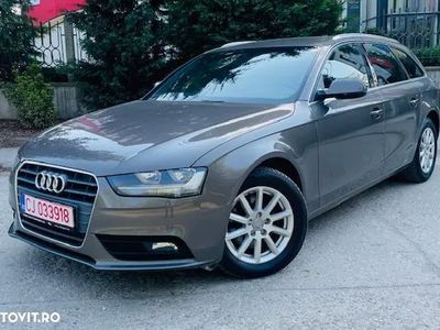 second-hand Audi A4 Avant 2.0 TDI DPF Attraction