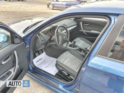 Second-hand BMW 118 122 CP (89 kW) 2006 Albastru Hatchback
