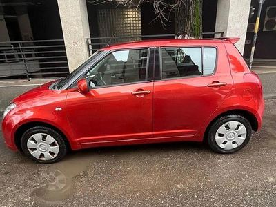 Second-hand Suzuki Swift GLX 92 CP (67 kW) 2007 Culoareportocaliu Hatchback