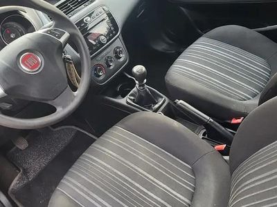 Utilizat 2011 Fiat Punto Hatchback | 2.250 EUR