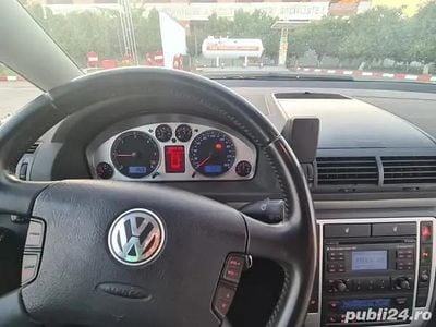 VW Sharan