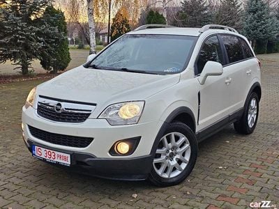 Alb Utilizat 2013 Opel Antara SUV | 6.490 EUR