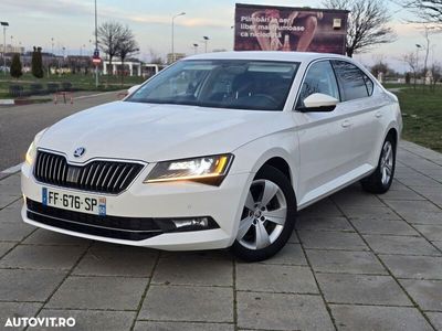 second-hand Skoda Superb Combi 1.6 TDI DSG Ambition