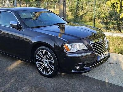 Second-hand Lancia Thema 239 CP (175 kW) 2012 Culoaremaro Berlinǎ