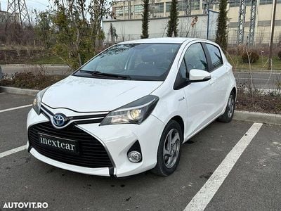 Culoarealb Utilizat 2014 Toyota Yaris Hybrid Luna | 9.750 EUR (Puțin scump)
