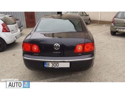 Second-hand VW Phaeton 240 CP (176 kW) 2008 Albastru Berlinǎ