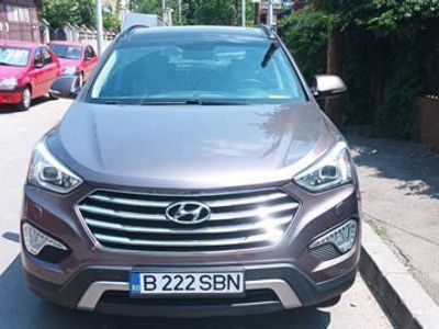 second-hand Hyundai Grand Santa Fe 7 locuri