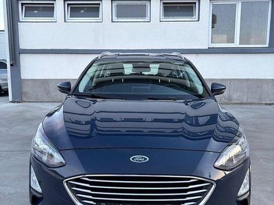 Culoarealbastru Utilizat 2020 Ford Focus Active Break | 8.800 EUR (Preț bun)