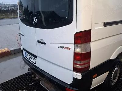 Second-hand Mercedes Sprinter SE 2011 Van