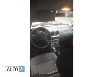 Second-hand Dacia Logan 65 CP (47 kW) 2006 Rosu Berlinǎ