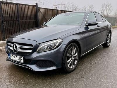 Second-hand Mercedes C200 136 CP (100 kW) 2016 Culoarenegru Hatchback