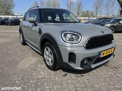 Culoaregri Second-hand 2022 Mini One Countryman Classic SUV | 14.800 EUR