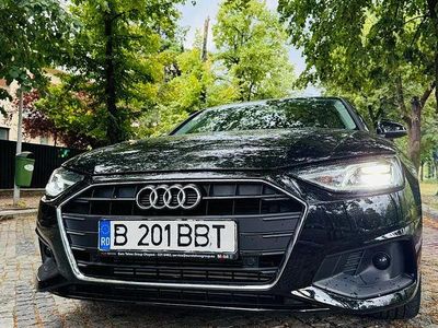 Culoarenegru Utilizat 2023 Audi A4 Advanced Berlinǎ | 31.990 EUR (Puțin scump)