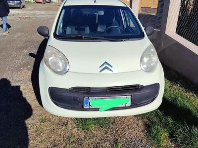 Culoaregalbeuriu Utilizat 2008 Citroën C1 Hatchback | 1.950 EUR