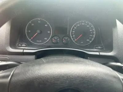 VW Golf V