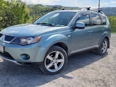 Second-hand Mitsubishi Outlander 154 CP (113 kW) 2008 SUV