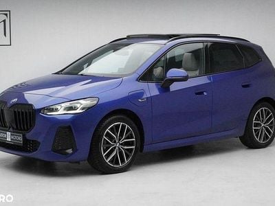 Second-hand BMW 225 Comfort Edition 245 CP (180 kW) 2022 Culoarealbastru Monovolum
