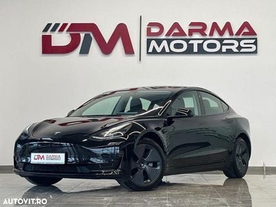 Culoarenegru Utilizat 2021 Tesla Model 3 Standard Range Plus Berlinǎ | 24.990 EUR (Preț OK)