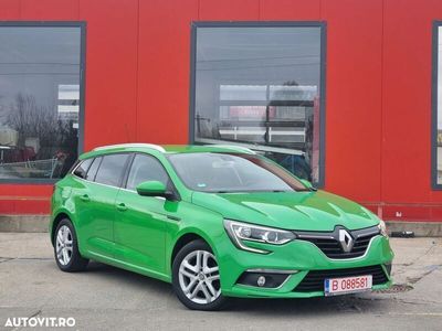 second-hand Renault Mégane GrandTour BLUE dCi 115 LIMITED