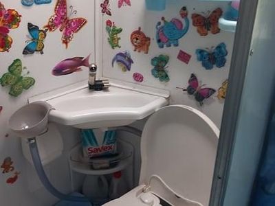 Utilizat 2007 Mercedes 190 Berlinǎ | 17.500 EUR