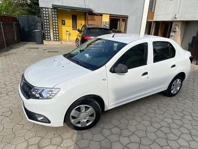 Alb Utilizat 2020 Dacia Logan Lauréate Berlinǎ | 7.490 EUR (Preț bun)