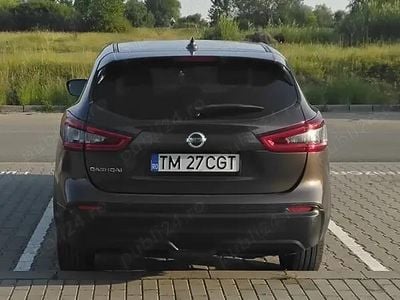 Second-hand 2018 Nissan Qashqai N-Connecta SUV | 11.500 EUR (Preț OK)