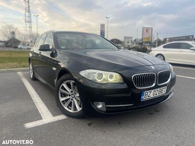 second-hand BMW 520 Seria 5 d Touring Aut. Modern Line