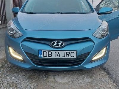 Albastru Utilizat 2012 Hyundai i30 Hatchback | 5.150 EUR (Puțin scump)