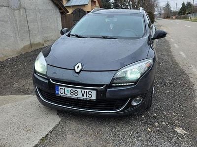 Second-hand Renault Mégane GrandTour Bose Edition 110 CP (80 kW) 2012 Culoaregri Break