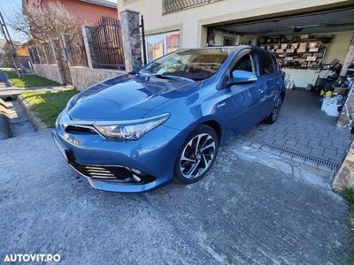 Culoarealbastru Second-hand 2016 Toyota Auris Hybrid Sol Hatchback | 11.500 EUR (Preț OK)