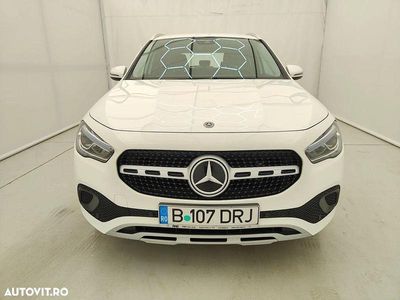 Mercedes GLA200