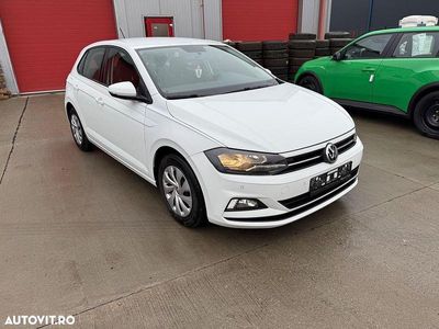 Culoarealb Utilizat 2020 VW Polo Comfortline | 7.500 EUR (Super Preț)