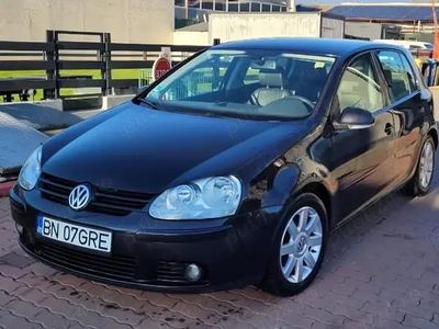 Utilizat 2004 VW Golf V Berlinǎ | 3.500 EUR (Scump)