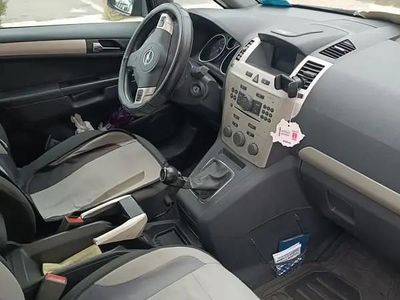 Second-hand Opel Zafira 2008 Monovolum