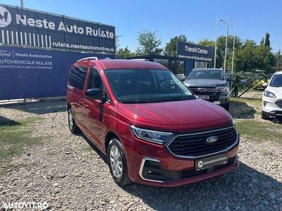 Second-hand Ford Tourneo Connect 121 CP (88 kW) 2024 Culoarerosu Monovolum
