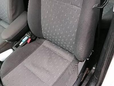 Alb Utilizat 2009 Skoda Octavia Break | 3.250 EUR (Preț OK)