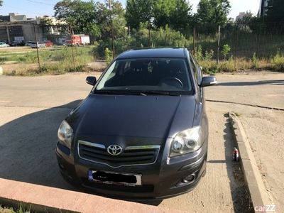 second-hand Toyota Avensis sedan 2007 diesel 2.0 unic proprietar