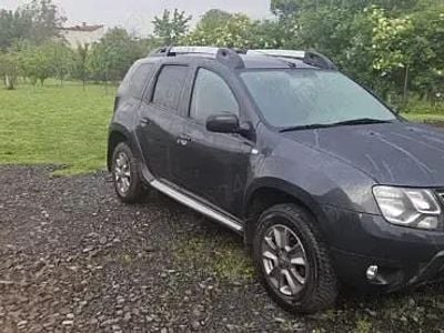 Gri Utilizat 2016 Dacia Duster Prestige SUV | 12.750 EUR (Scump)