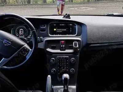 Albastru Utilizat 2016 Volvo V40 Break | 9.000 EUR