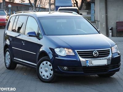 second-hand VW Touran 2.0 TDI DPF Trendline