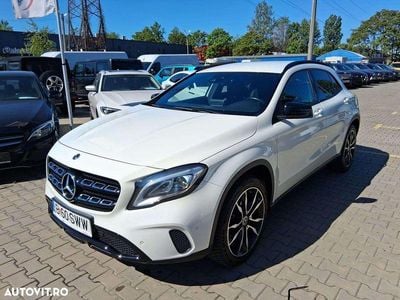 Mercedes GLA220