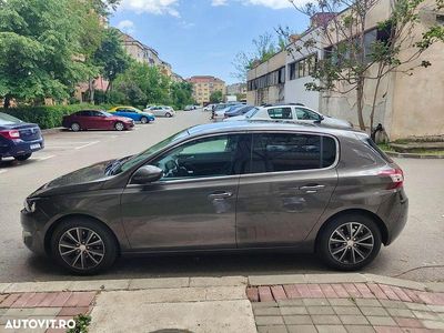 Culoaregri Second-hand 2015 Peugeot 308 Coupe | 7.190 EUR (Preț OK)
