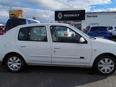 Alb Utilizat 2008 Renault Symbol II Berlinǎ | 2.000 EUR (Preț OK)