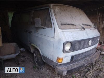 Second-hand VW T3 51 CP (37 kW) 1986 Albastru Van