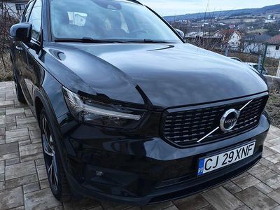 Second-hand Volvo XC40 R-Design 149 CP (109 kW) 2019 Culoarenegru SUV