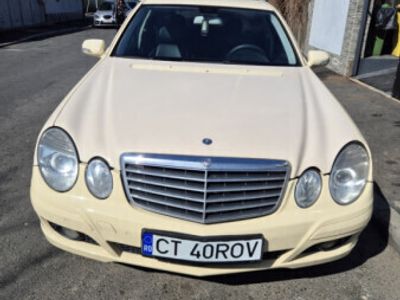 Mercedes E200