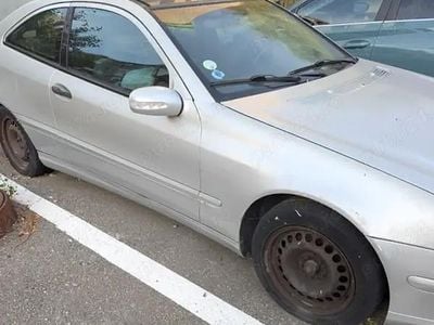 Utilizat 2003 Mercedes C200 Coupe | 799 EUR (Preț OK)