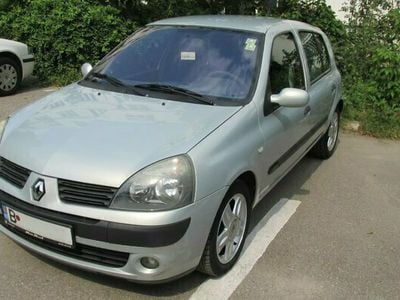 Second-hand Renault Clio II Extreme 82 CP (60 kW) 2004 Gri  metalizat Hatchback