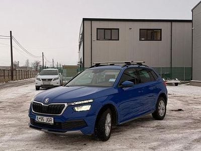 Culoarealbastru Utilizat 2020 Skoda Kamiq Style SUV | 14.500 EUR (Puțin scump)